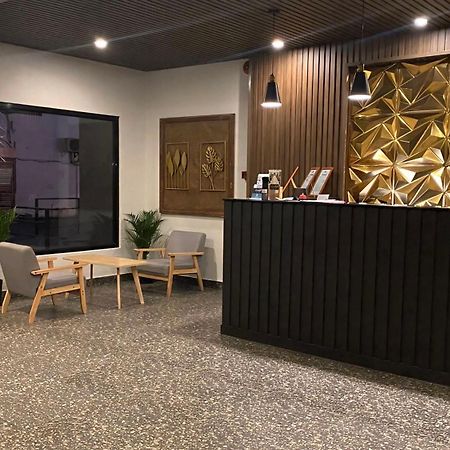 Rudolfo Suites ロハス エクステリア 写真