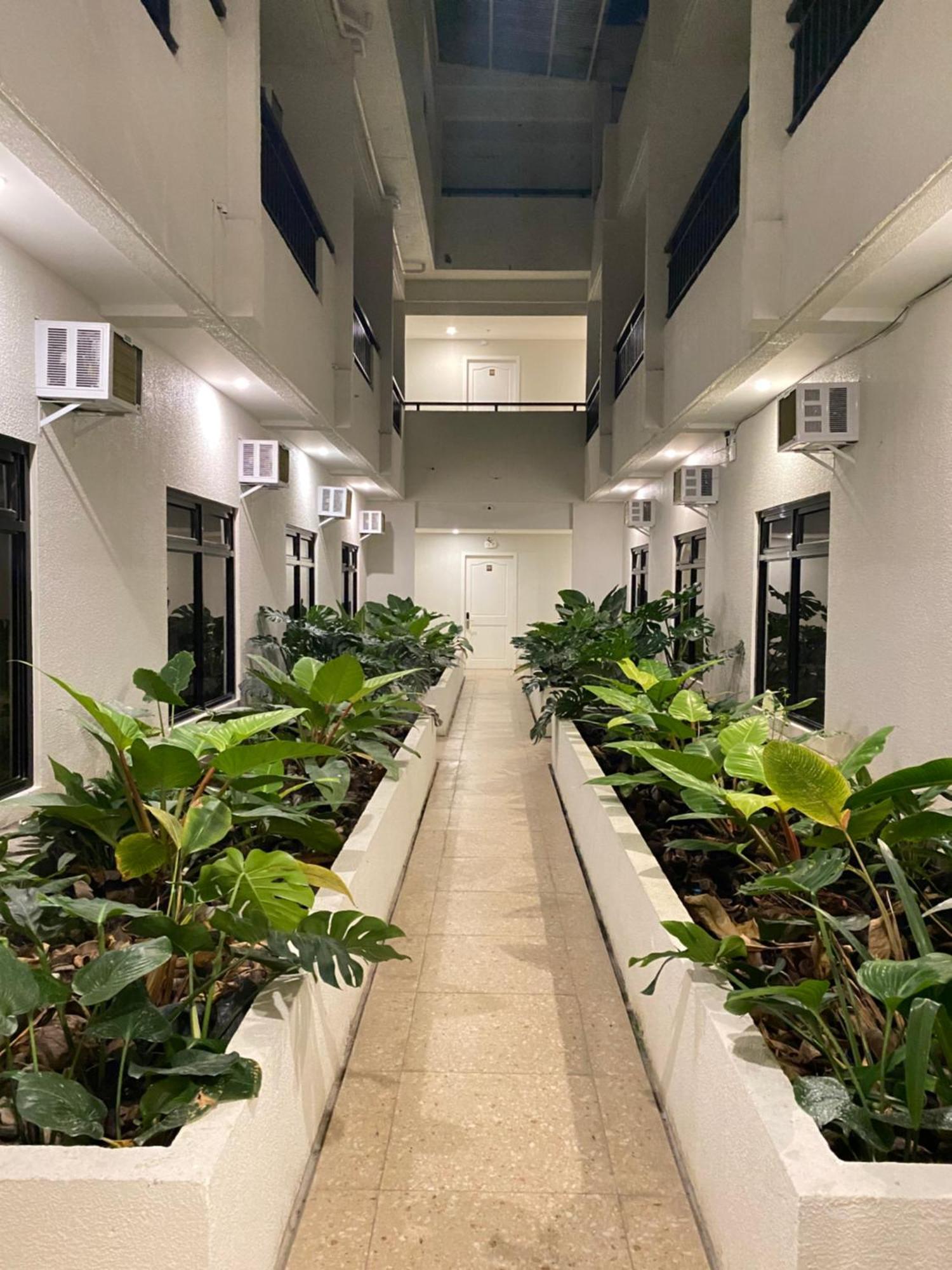 Rudolfo Suites ロハス エクステリア 写真